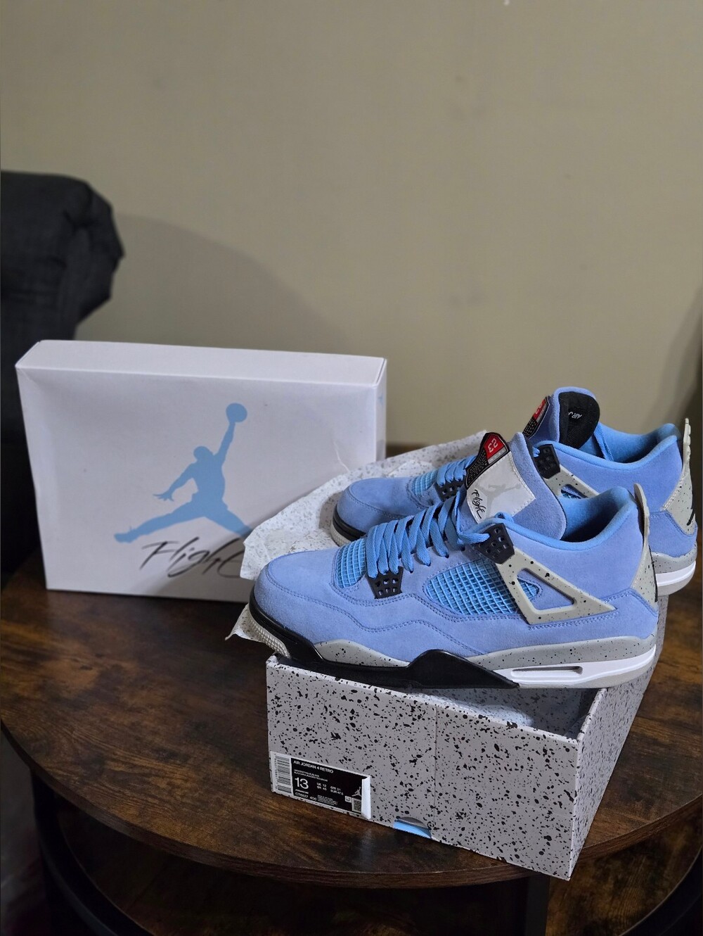 Mens Jordan Retro 4, Size 13